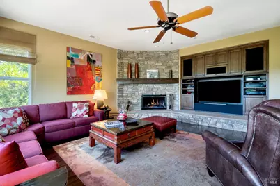 51 Stonetree Lane, Novato, CA 94945 - Photo 32