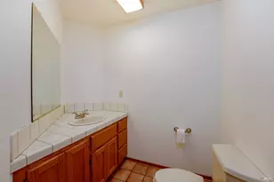 301 Toyon Rd, Ukiah, CA 95482 - Photo 14