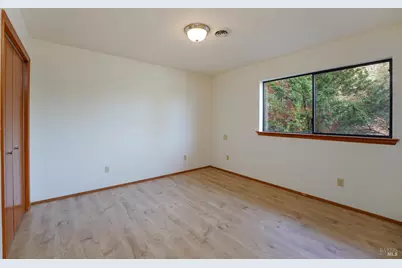 301 Toyon Road, Ukiah, CA 95482 - Photo 22