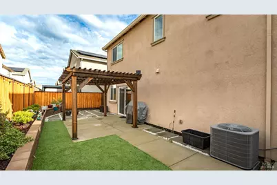1464 Descanso Lane, Fairfield, CA 94533 - Photo 38