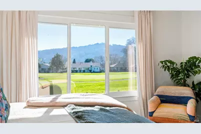 8911 Oakmont Drive, Santa Rosa, CA 95409 - Photo 16