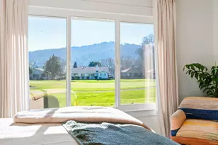 8911 Oakmont Dr, Santa Rosa, CA 95409 - Photo 16