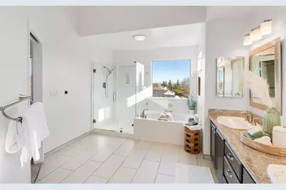 570 Periwinkle Place, Benicia, CA 94510 - Photo 4