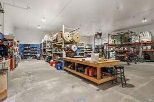 902 Waugh Ln, Ukiah, CA 95482 - Photo 8