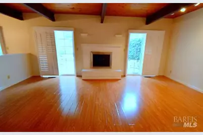 92 Elizabeth Way, San Rafael, CA 94901 - Photo 8