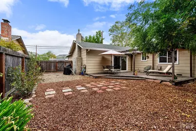 2635 Canterbury Drive, Santa Rosa, CA 95405 - Photo 28