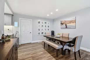 5006 Country Club Dr, Rohnert Park, CA 94928 - Photo 14