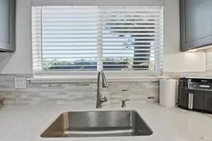 5006 Country Club Dr, Rohnert Park, CA 94928 - Photo 12