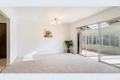 1680 Russell Avenue, Santa Rosa, CA 95403 - Photo 8