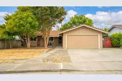 257 Holly Drive, Fairfield, CA 94533 - Photo 2