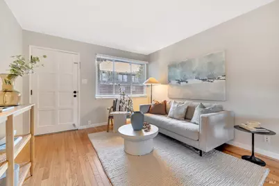 61 Pixley Avenue #3, Corte Madera, CA 94925 - Photo 2