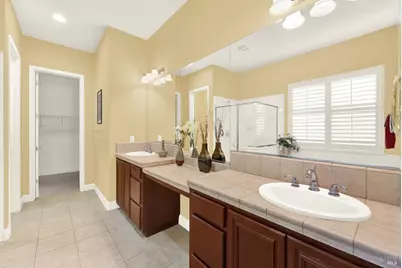 681 Canterbury Circle, Vacaville, CA 95687 - Photo 44