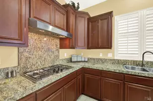 681 Canterbury Cir, Vacaville, CA 95687 - Photo 22