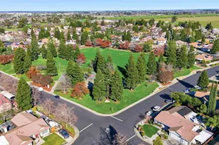 442 Stonewood Dr, Vacaville, CA 95687 - Photo 36