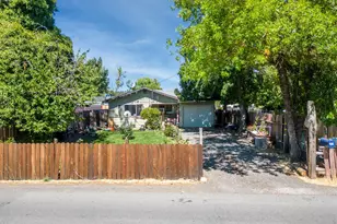 490 Della Ave, Willits, CA 95490 - Photo 2