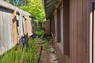 523 Center St, Healdsburg, CA 95448 - Photo 30