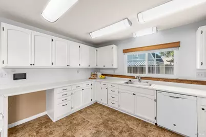 1012 Sparrow Lane, Fairfield, CA 94533 - Photo 12