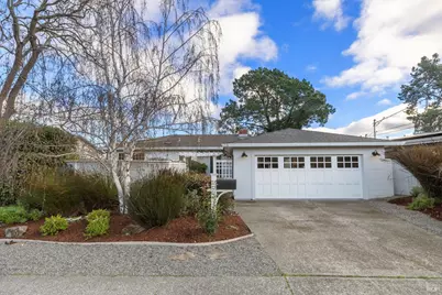 39 Lakeside Drive, Corte Madera, CA 94925 - Photo 2