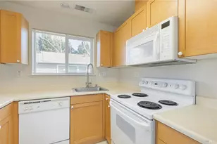 2131 Naomi Pl, Santa Rosa, CA 95403 - Photo 8