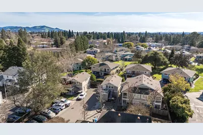 2131 Naomi Place, Santa Rosa, CA 95403 - Photo 20