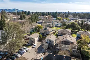 2131 Naomi Pl, Santa Rosa, CA 95403 - Photo 20