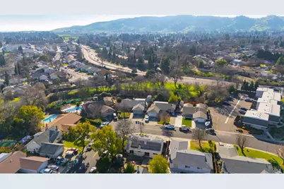 309 Adobe Drive, Vacaville, CA 95687 - Photo 40