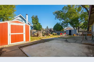 309 Adobe Drive, Vacaville, CA 95687 - Photo 26