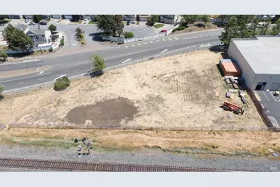 120 Railroad Avenue, Suisun City, CA 94585 - Photo 4