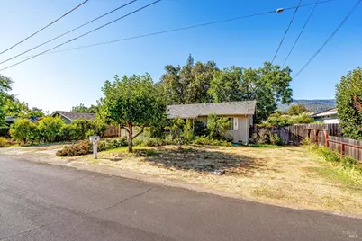 1251 Garden Avenue, Saint Helena, CA 94574 - Photo 4