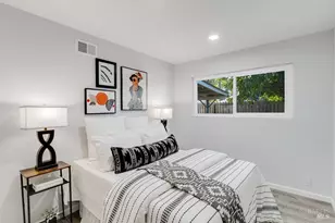 2626 Prestwick Ave, Concord, CA 94519 - Photo 14