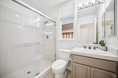 71 Oak Grove Drive, Novato, CA 94949 - Photo 20