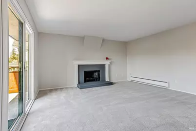 820 Mission Avenue #7, San Rafael, CA 94901 - Photo 2