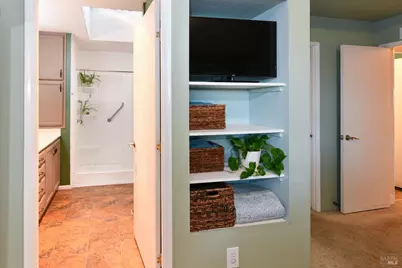 57 W Napa Drive, Petaluma, CA 94954 - Photo 20