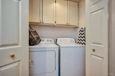 921 Chiles Avenue, Saint Helena, CA 94574 - Photo 16