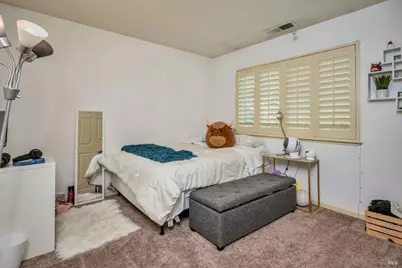 921 Chiles Avenue, Saint Helena, CA 94574 - Photo 14