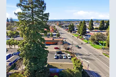 1380 Sebastopol Road, Santa Rosa, CA 95407 - Photo 28