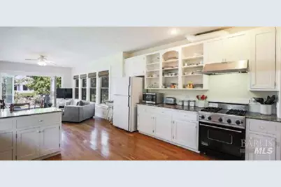 5566 Highway 128, Geyserville, CA 95441 - Photo 26