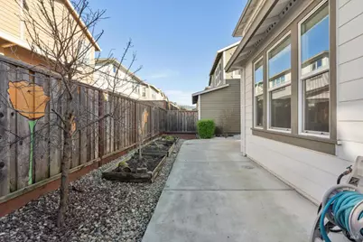 1630 Winterberry Lane, Rohnert Park, CA 94928 - Photo 28