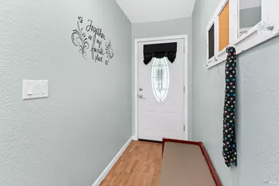 230 James Court, Vacaville, CA 95687 - Photo 8