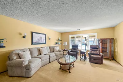 2222 Madrone Drive, Fairfield, CA 94534 - Photo 14