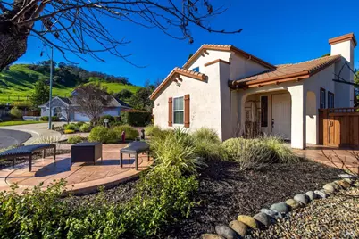 1218 Terrace Court, Vacaville, CA 95687 - Photo 4