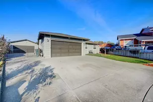 1404 Donner Ct, Suisun City, CA 94585 - Photo 4