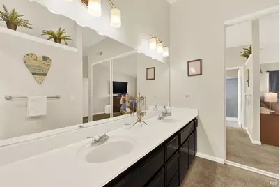 1404 Donner Court, Suisun City, CA 94585 - Photo 34