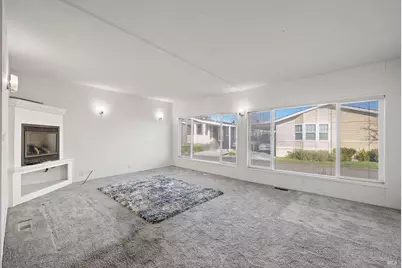 571 Birchwood Drive, Petaluma, CA 94954 - Photo 2