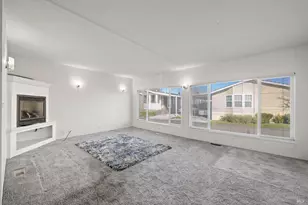 571 Birchwood Dr, Petaluma, CA 94954 - Photo 2