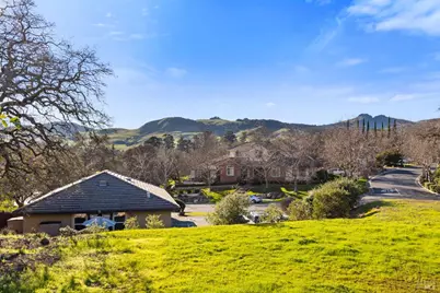 902 Eastridge Drive, Fairfield, CA 94534 - Photo 34