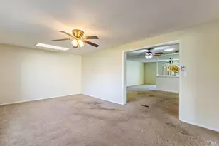 119 Carlsbad Cir, Vacaville, CA 95687 - Photo 12