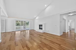 405 Crestridge Pl, Santa Rosa, CA 95405 - Photo 6