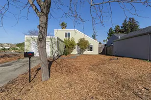 636 Nikki Dr, Petaluma, CA 94954 - Photo 22