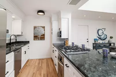 1125 Cambridge Street, Novato, CA 94947 - Photo 4